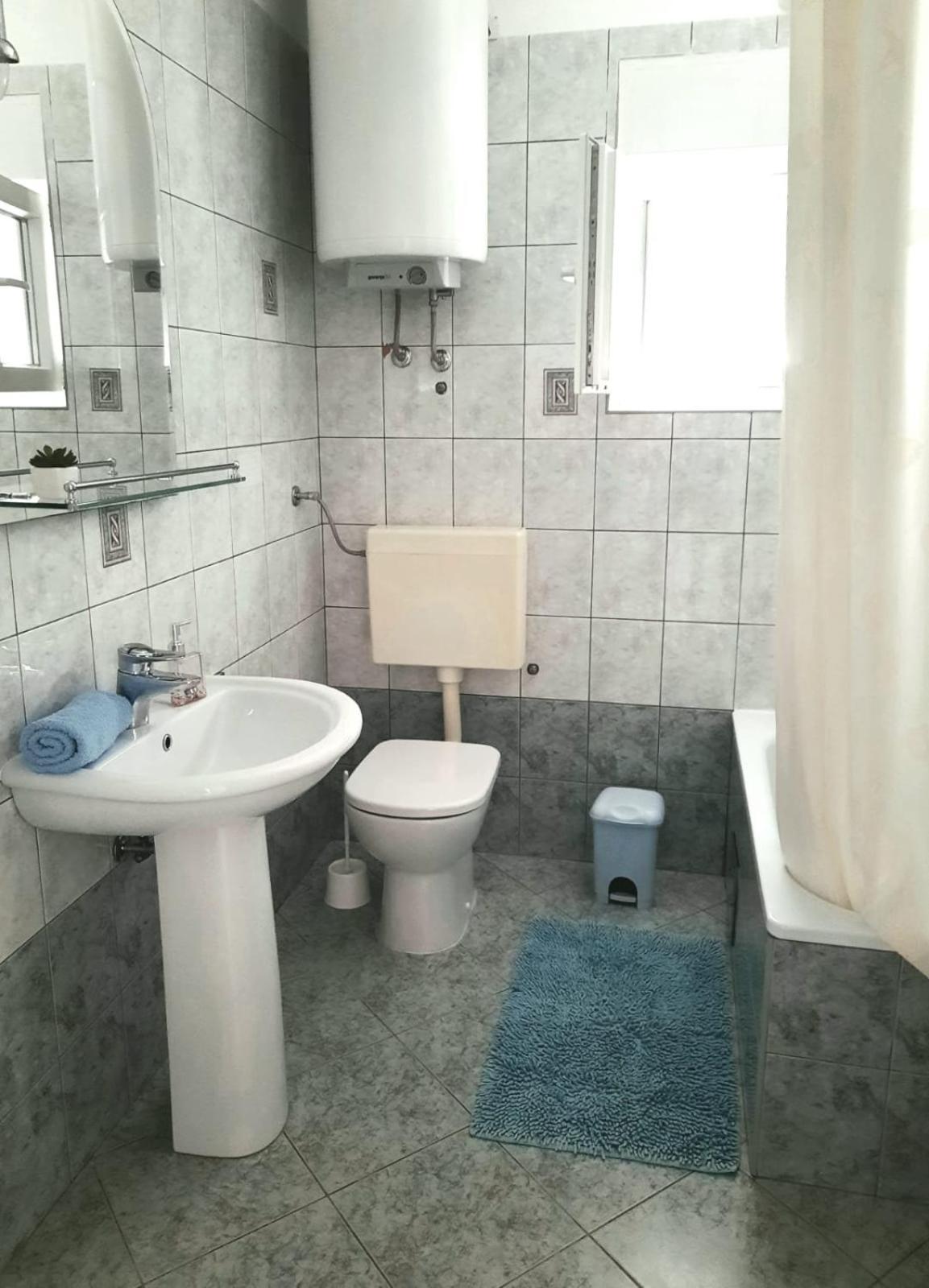 Apartments Mirjana Sukošan Szoba fotó